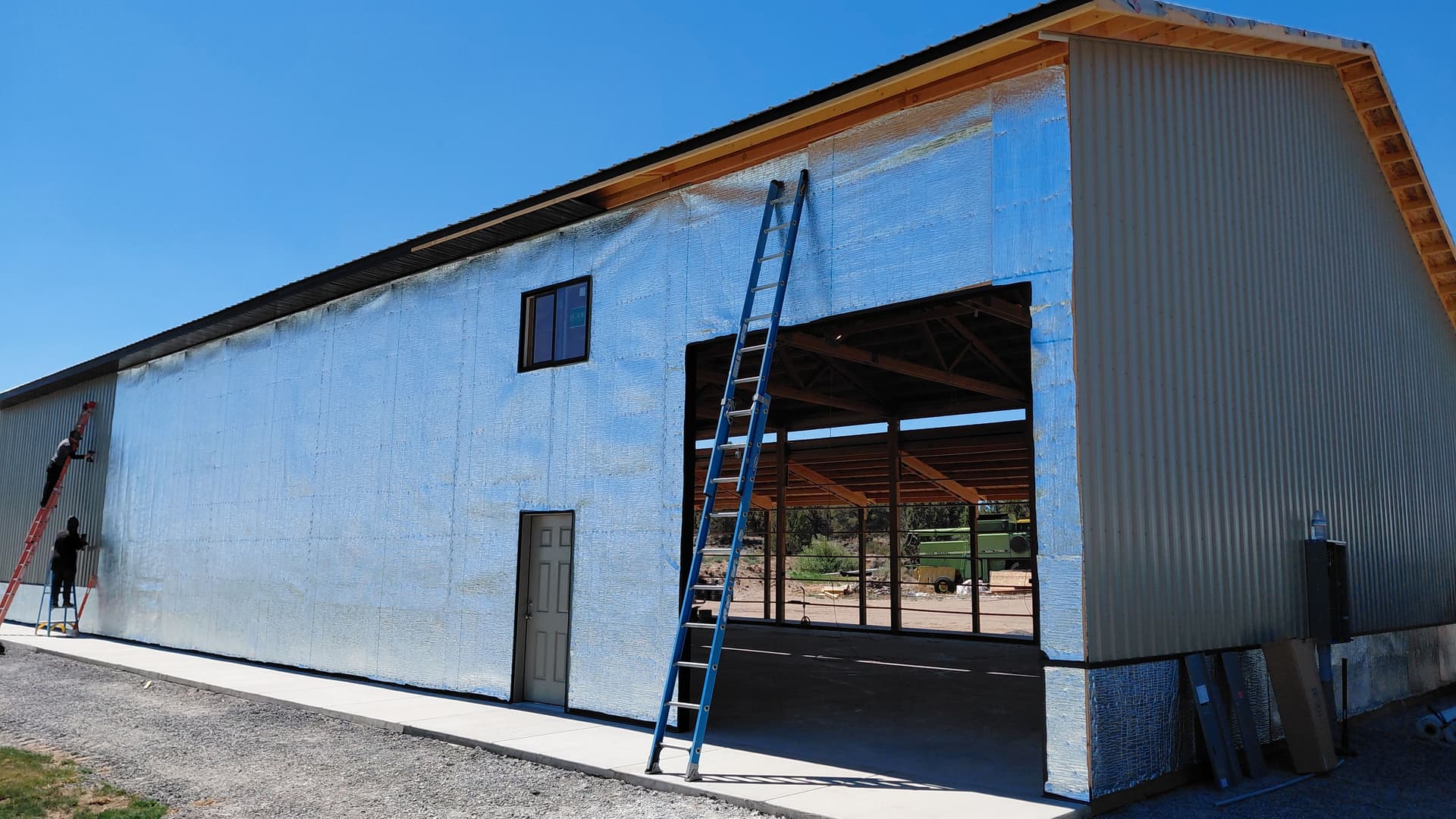 Gallery photos for New Pole Building Wired for Safe, Reliable Power: Image #1